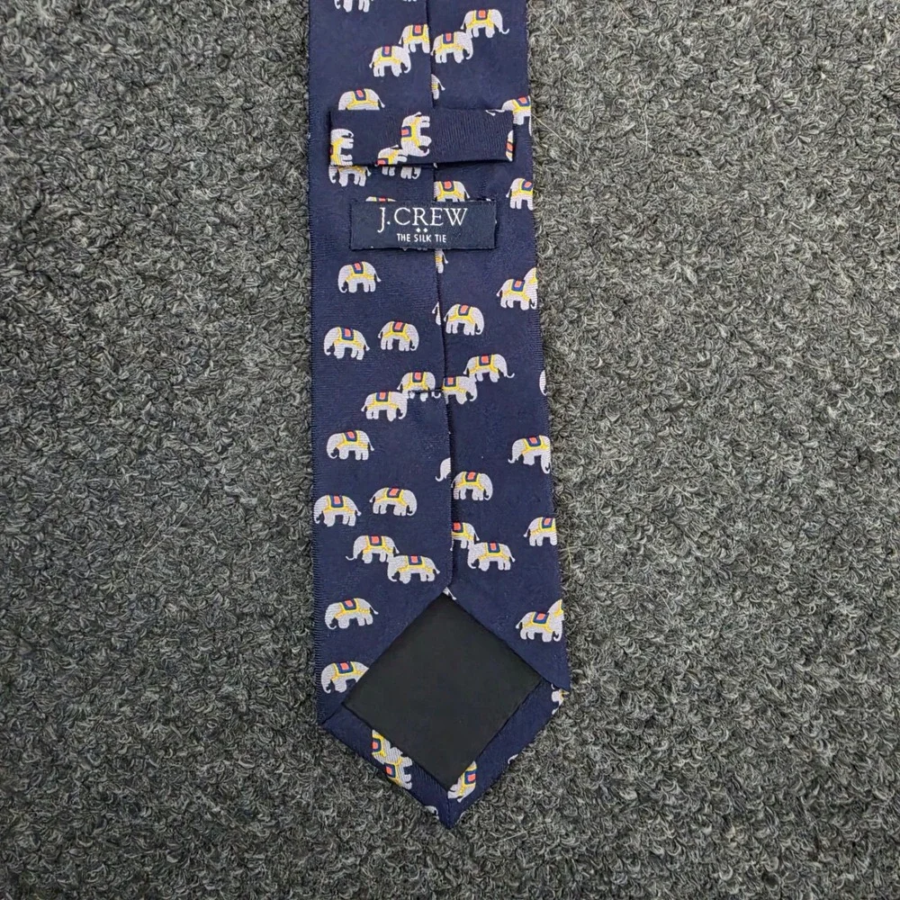 J.Crew Silk Tie Navy Blue Mens OS‎ Elephant Print Novelty Preppy Animal Motif